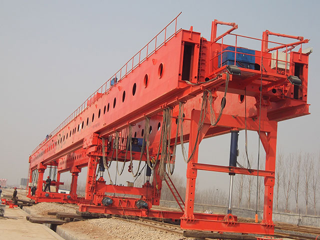 Launcher Crane