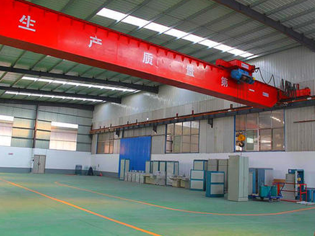 low headroom overhead crane